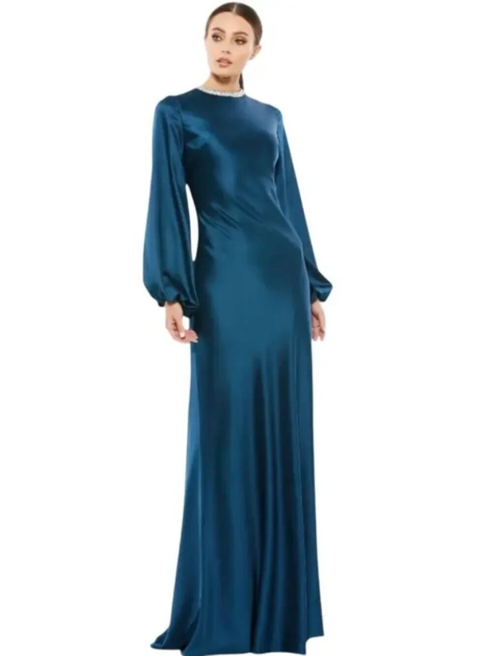 Mac Duggal - Picture 2 of 4